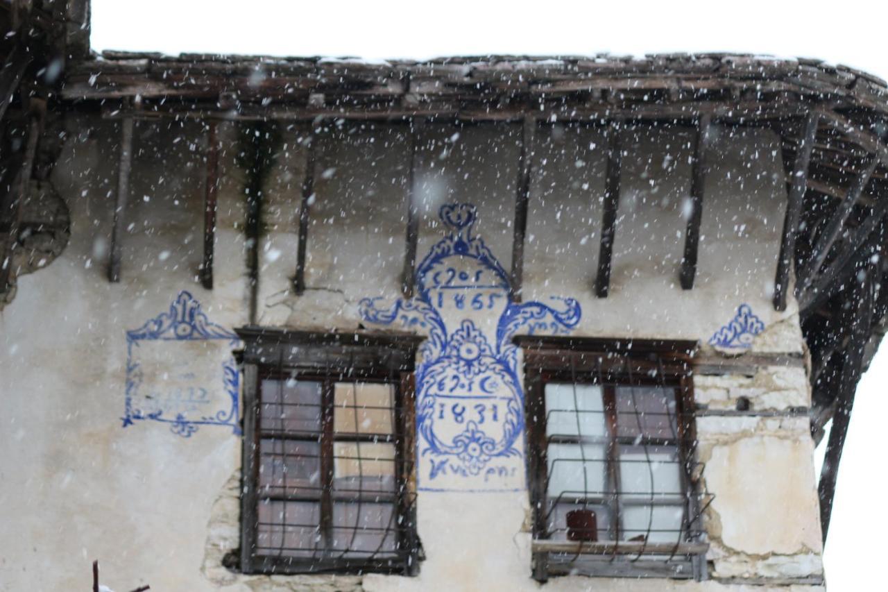 Braja House Hotell Gjirokastër Exteriör bild