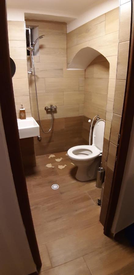 Braja House Hotell Gjirokastër Exteriör bild